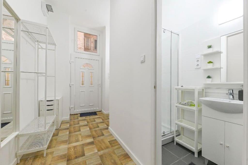 2 Bedroom Flat In Damjanich Str., Hirsch Budapesta Exterior foto